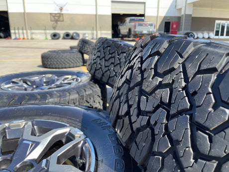 17" Chevy Silverado ZR2 OEM 95751 Beadlock wheels rims Colorado Sierra NEW BFG Texas Truck Tire
