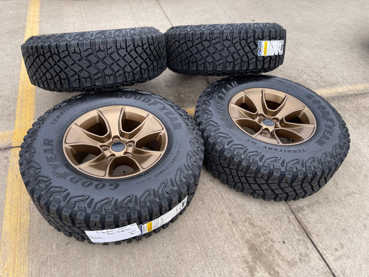 (4) 17" Jeep Wrangler Rubicon OEM 96226 wheels rims Gladiator NEW Texas Truck Tire