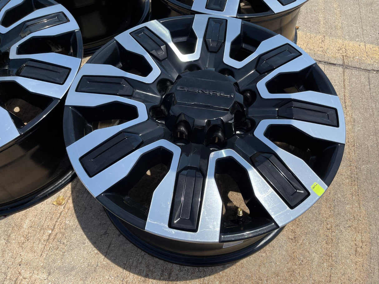 20" Chevy Silverado ULTIMATE 2500 3500 OEM 5958 14138 wheels rims 2024 2025 2026 Texas Truck Tire