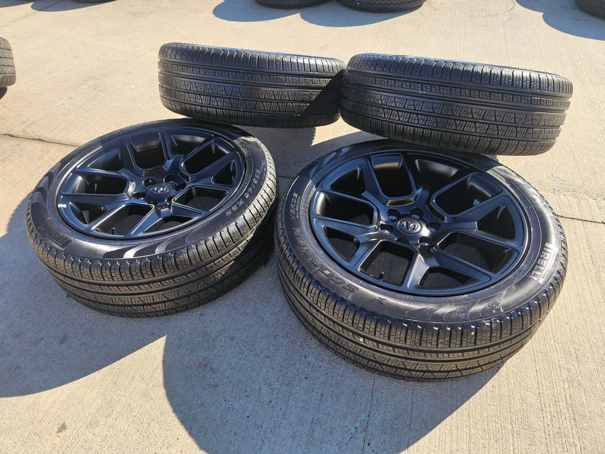 22" Dodge Ram 1500 OEM LIMITED Laramie wheels rims black 2725 2684 PIRELLI NEW Texas Truck Tire