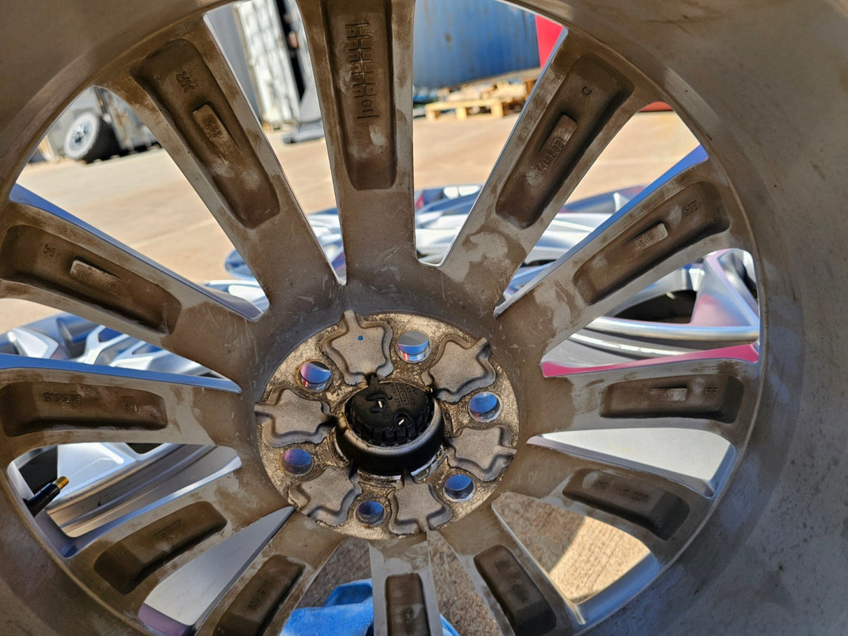 21" Cadillac XT6 XT5 SRX OEM 4851 wheels rims 2023 2024 2025 2026 Texas Truck Tire
