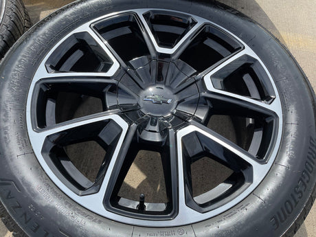 22" Chevy Tahoe Suburban RST OEM 14035 wheels rims Silverado 2025 2026 NEW Texas Truck Tire