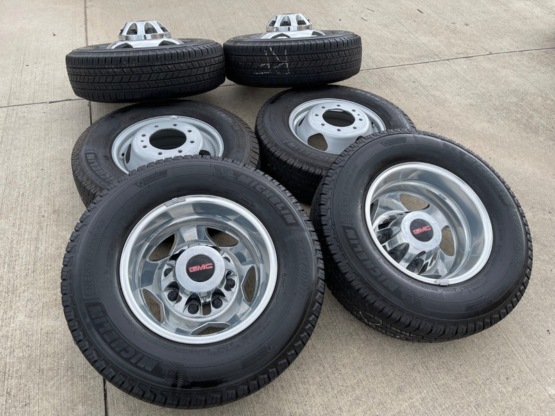17" Chevy Silverado GMC Sierra 3500 Dually rims wheels OEM 5519 5520 MICHELIN Texas Truck Tire