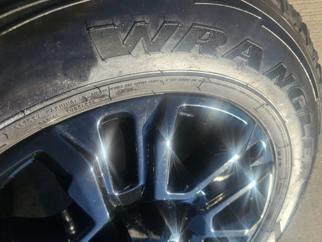 20" GMC Sierra Chevy 2500 OEM 5957 BLACK DIAMOND wheels rims 2024 2025 GOODYEAR Texas Truck Tire