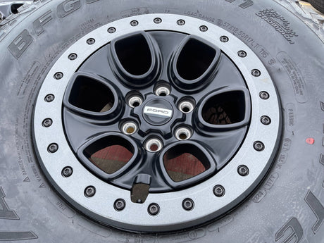 17" Ford F-150 Raptor OEM BEADLOCK rims wheels 10459 95210 BFG KO2 37" tires NEW Texas Truck Tire