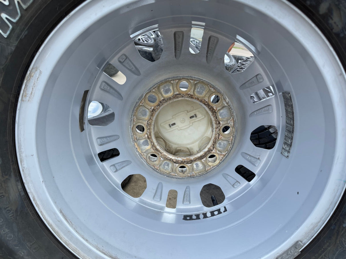 18" Chevy Silverado 2500 3500 OEM 5959 wheels rims MICHELIN LTX A/T2 Texas Truck Tire