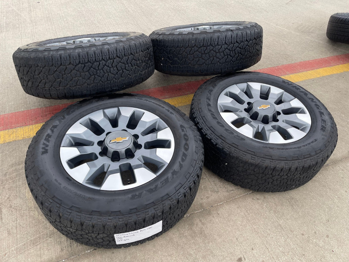 20" Chevy Silverado GMC Sierra AT4 2500 3500 OEM 5960 5947 wheels rims Texas Truck Tire
