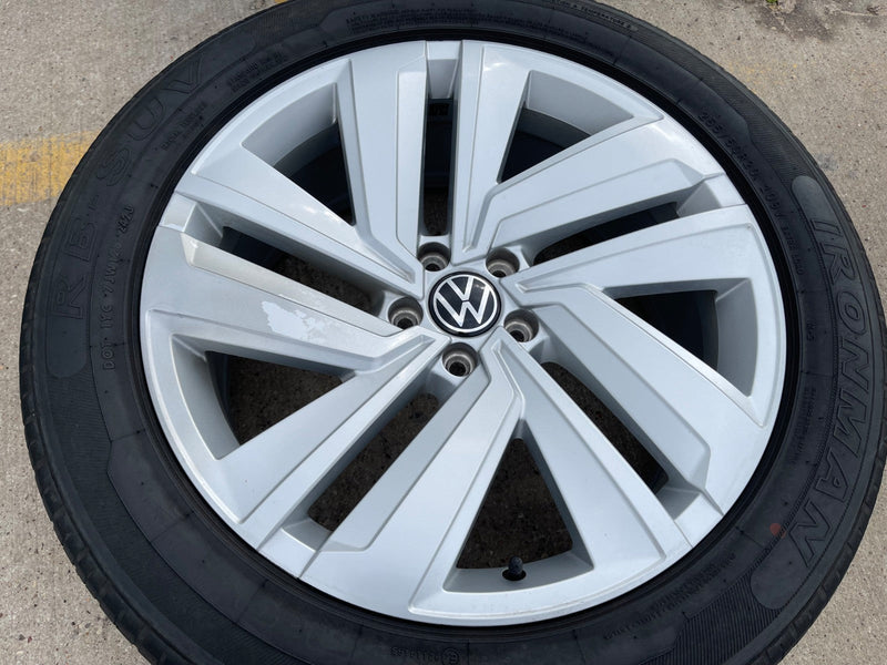 20" VW Atlas OEM wheel rim tire 70076 Audi Q7 Q8 2020 2021 2022 2023 2024 2025 Texas Truck Tire