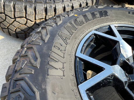 17" GMC Sierra AT4X Chevy Silverado ZR2 OEM wheels rims Canyon Colorado NEW Texas Truck Tire