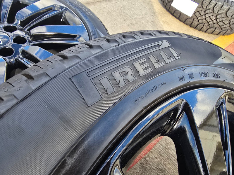 22" Lincoln Navigator OEM rims wheels Black Label 95384 10496 tires PIRELLI NEW Texas Truck Tire