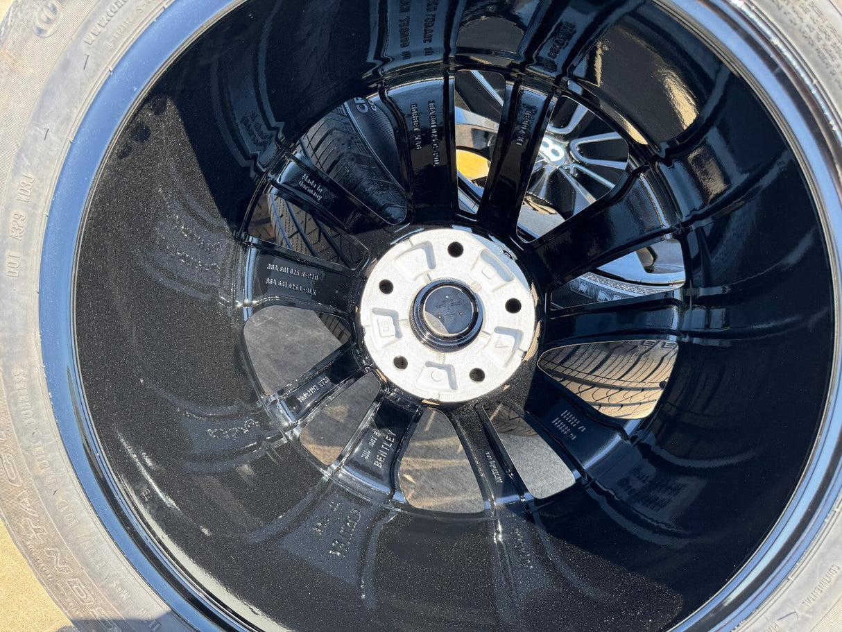 21" Bentley Bentayga OEM wheels rims black Mulliner Continental Flying Spur GT Texas Truck Tire