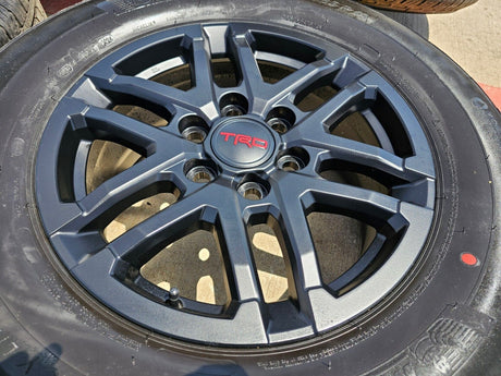 18" Toyota Tacoma 4Runner TRD OEM black 10641 wheels rims 2024 2025 2026 NEW Texas Truck Tire