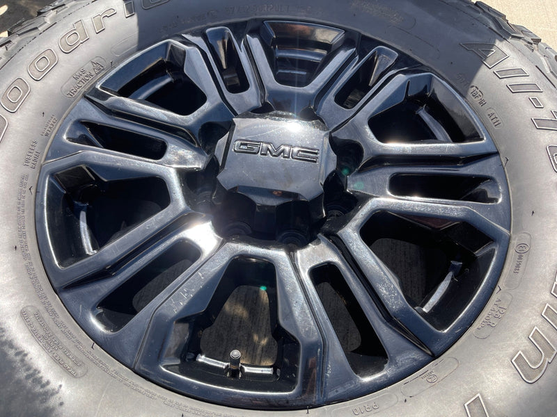 20" GMC Sierra Chevy 2500 OEM 5957 BLACK DIAMOND wheels rims tires BFG 37" Texas Truck Tire