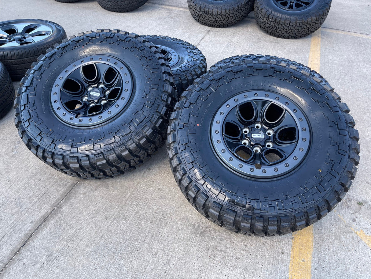 17" Ford F-150 Raptor OEM BEADLOCK rims wheels 10459 95210 M/T2 37" tires NEW Texas Truck Tire