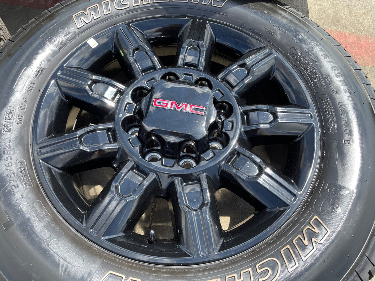 20" GMC Sierra AT4X 2500 3500 OEM 14137 5963 wheels rims Silverado NEW MICHELIN Texas Truck Tire