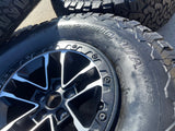 17" Jeep Wrangler 392 Gladiator Rubicon OEM 9329 BEADLOCK wheels rims NEW 35" Texas Truck Tire