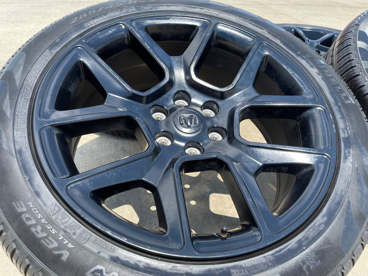 22" Dodge Ram 1500 OEM LIMITED Laramie wheels rims black 2725 2684 PIRELLI Texas Truck Tire