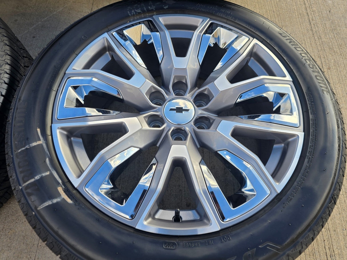 22" GMC Yukon Chevy Tahoe Escalade OEM chrome 95513 wheels rims tires NEW Texas Truck Tire