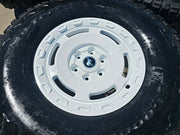 17" Ford Bronco HERITAGE SASQUATCH OEM 10463 wheels rims white 35" BFG NEW Texas Truck Tire