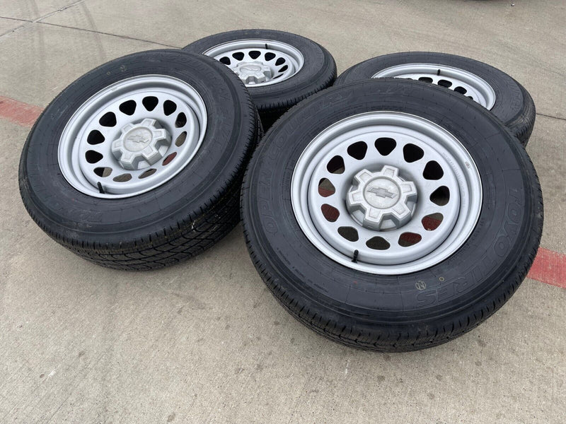 17" Chevy Silverado OEM wheels rims Tahoe Colorado 8130 GMC Canyon 2024 2025 NEW Texas Truck Tire