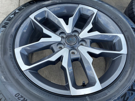 20" Jeep Wrangler Rubicon 4XE OEM 9333 wheels rims Gladiator 2024 2025 Texas Truck Tire