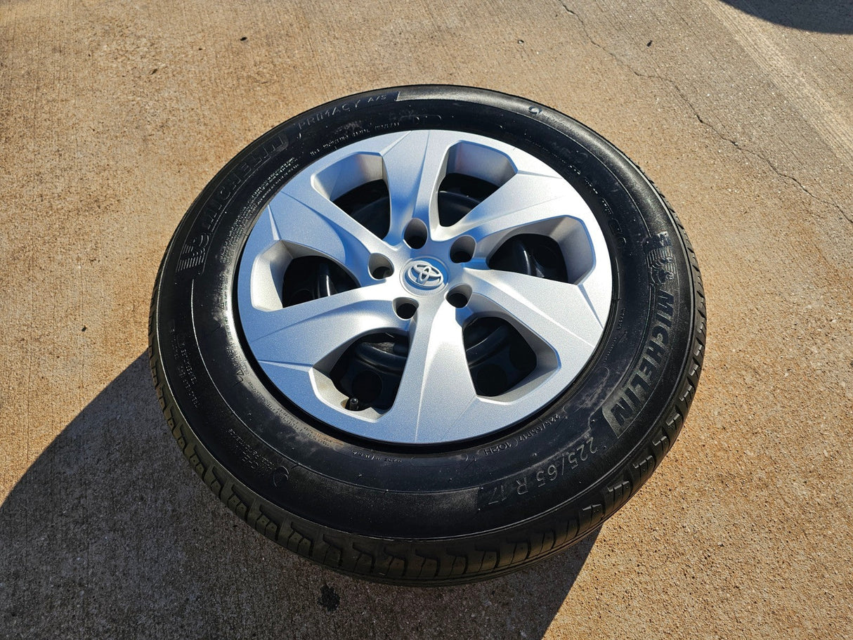17" Toyota RAV4 OEM wheel rim 75241 Sienna CH-R tire 2020 2021 2022 2023 2024 Texas Truck Tire