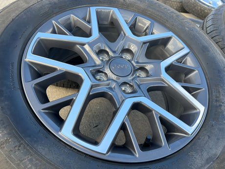 18" Jeep Grand Cherokee OEM wheels rims 9331 Wrangler Gladiator NEW MICHELIN Texas Truck Tire