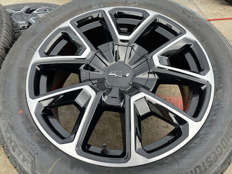 22" Chevy Tahoe Suburban RST OEM 14035 wheels rims Silverado 2025 2026 NEW Texas Truck Tire