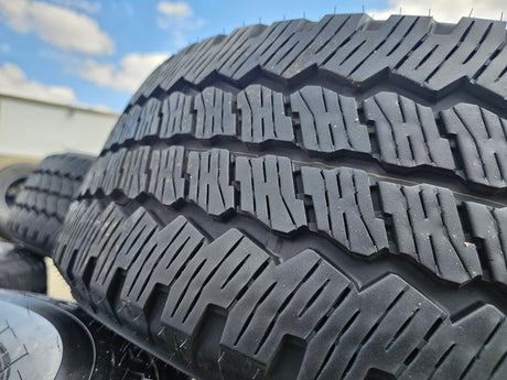 20" Ford F-250 F-350 OEM LARIAT LIMITED 10295 25085 10552 wheels rims CHROME Texas Truck Tire
