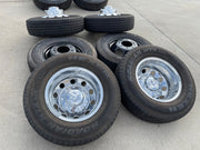 17" Dodge Ram 3500 Dually Laramie 8x200 wheels rims 2701 2702 OEM NEXEN Texas Truck Tire