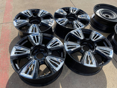 22" Chevy Tahoe RST OEM wheels rims 14046 96951 Silverado Suburban Texas Truck Tire