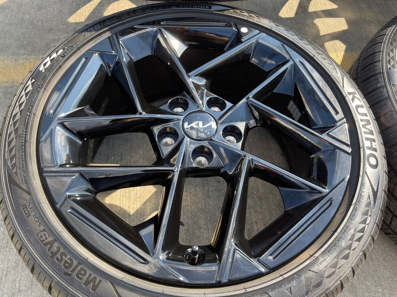 18" Kia K4 K5 OEM wheels rims 94267 74732 Sonata Stinger Forte 2025 2026 NEW Texas Truck Tire
