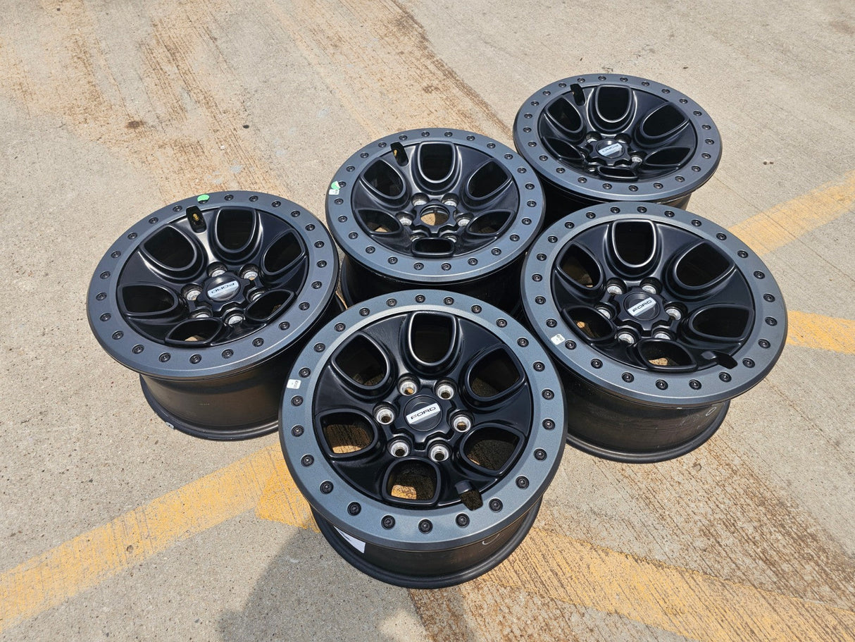 (4) 17" Ford F-150 Raptor OEM BEADLOCK rims wheels 10459 95210 NEW Texas Truck Tire