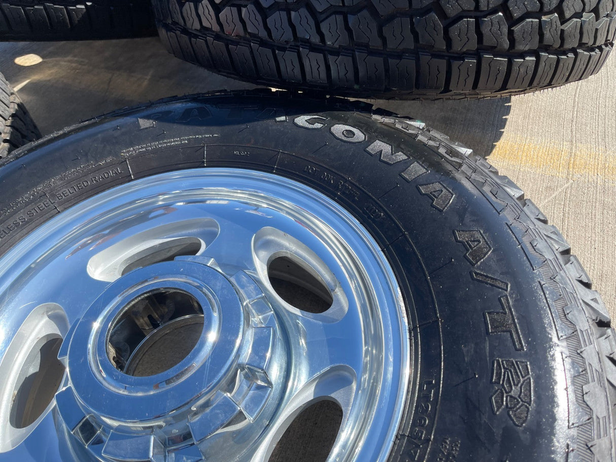 16" Ford F-250 F-350 Excursion OEM 3408 polished wheels rims tires Texas Truck Tire