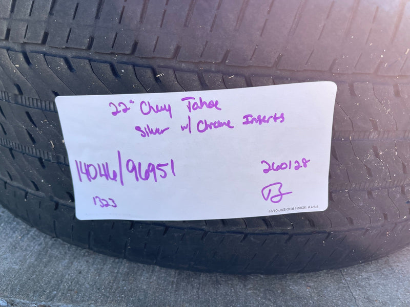 22" Chevy Tahoe RST Premier OEM wheels rims 14046 96951 Silverado Suburban Texas Truck Tire