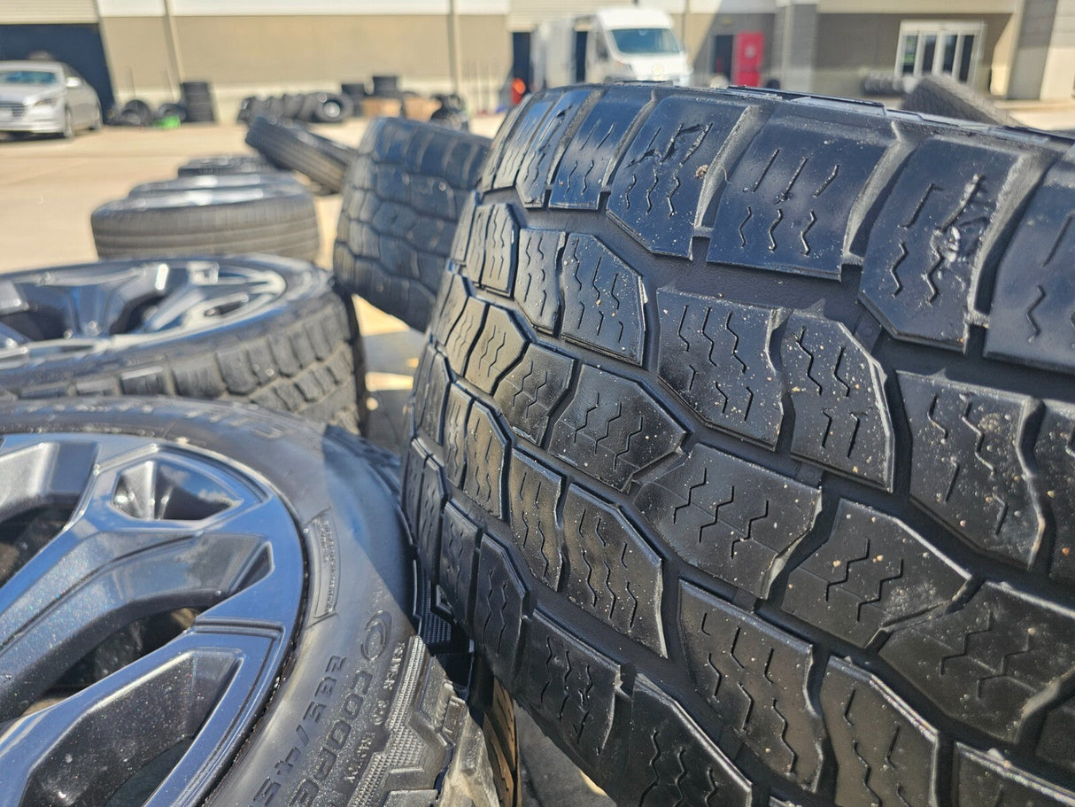 22" Dodge Ram 1500 OEM Laramie wheels LIMITED Gray 2685 2727 tires Texas Truck Tire