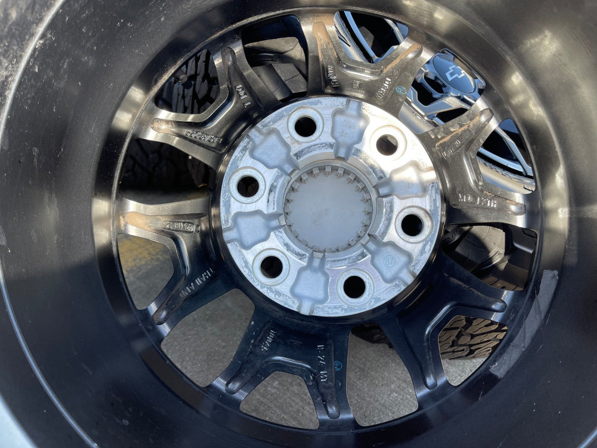 17" Chevy Silverado ZR2 OEM 95751 Beadlock wheels rims Colorado Sierra NEW Texas Truck Tire