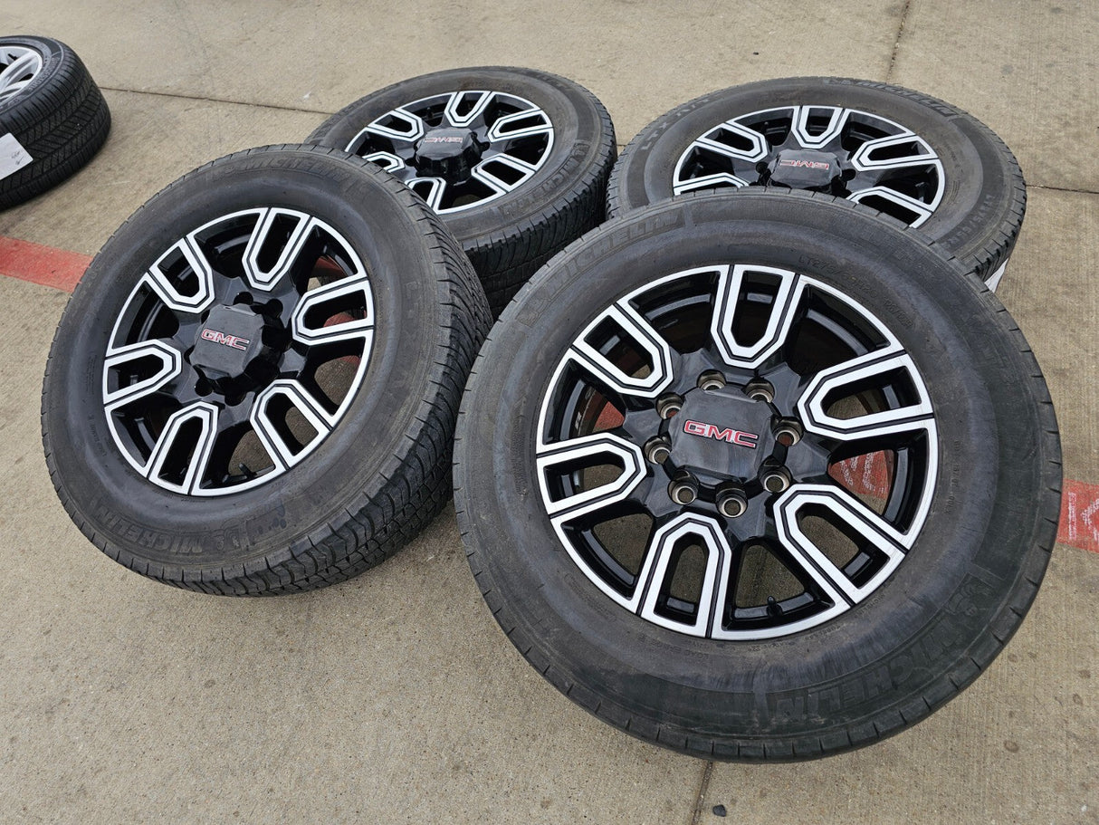 20" GMC Sierra AT4 2500 3500 OEM wheels rims 5950 Silverado MICHELIN Texas Truck Tire