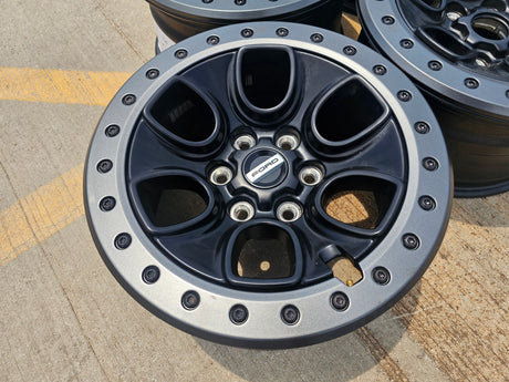 (1) 17" Ford F-150 Raptor OEM BEADLOCK rim wheel 10459 95210 NEW Texas Truck Tire
