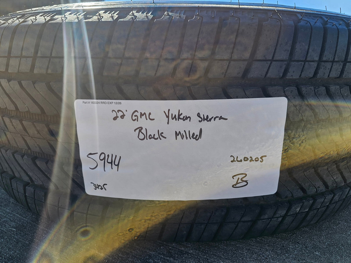 22" GMC Yukon Sierra Chevy Tahoe Escalade OEM 5944 wheels rims 2025 2026 NEW Texas Truck Tire