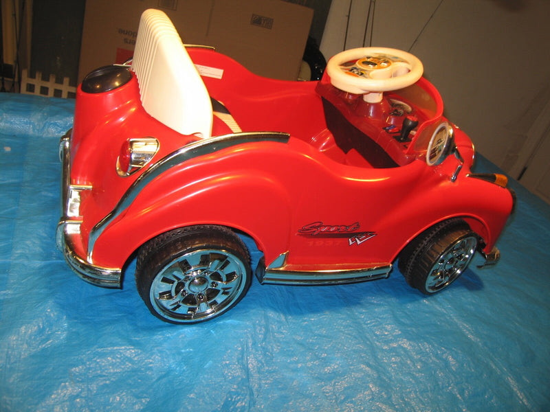 6V Red Kids Ride-On Car with Chrome Details, Mercedes Style Collectible Design