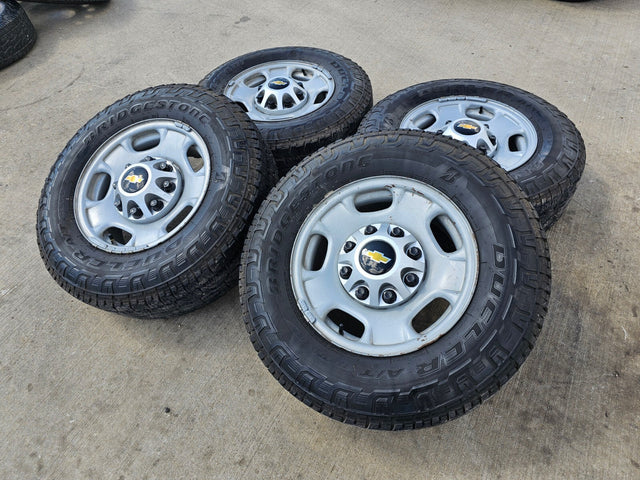 17" Chevy Silverado GMC Sierra 2500 OEM 8095 wheels rims DUELER Revo 3 A/T Texas Truck Tire