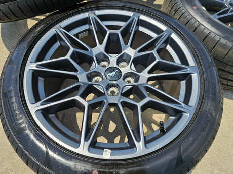19" Ford Mustang GT Track Pack OEM 10600 10603 wheels rims 2025 2026 TPMS NEW Texas Truck Tire