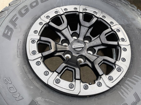 17" Ford F-150 Raptor Bronco R OEM BEADLOCK 51222 rims wheels 2025 2026 NEW 37" Texas Truck Tire