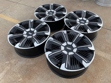 24" Cadillac Escalade IQ EV OEM 8x165 wheels rims Hummer 2500 2024 2025 2026 NEW Texas Truck Tire