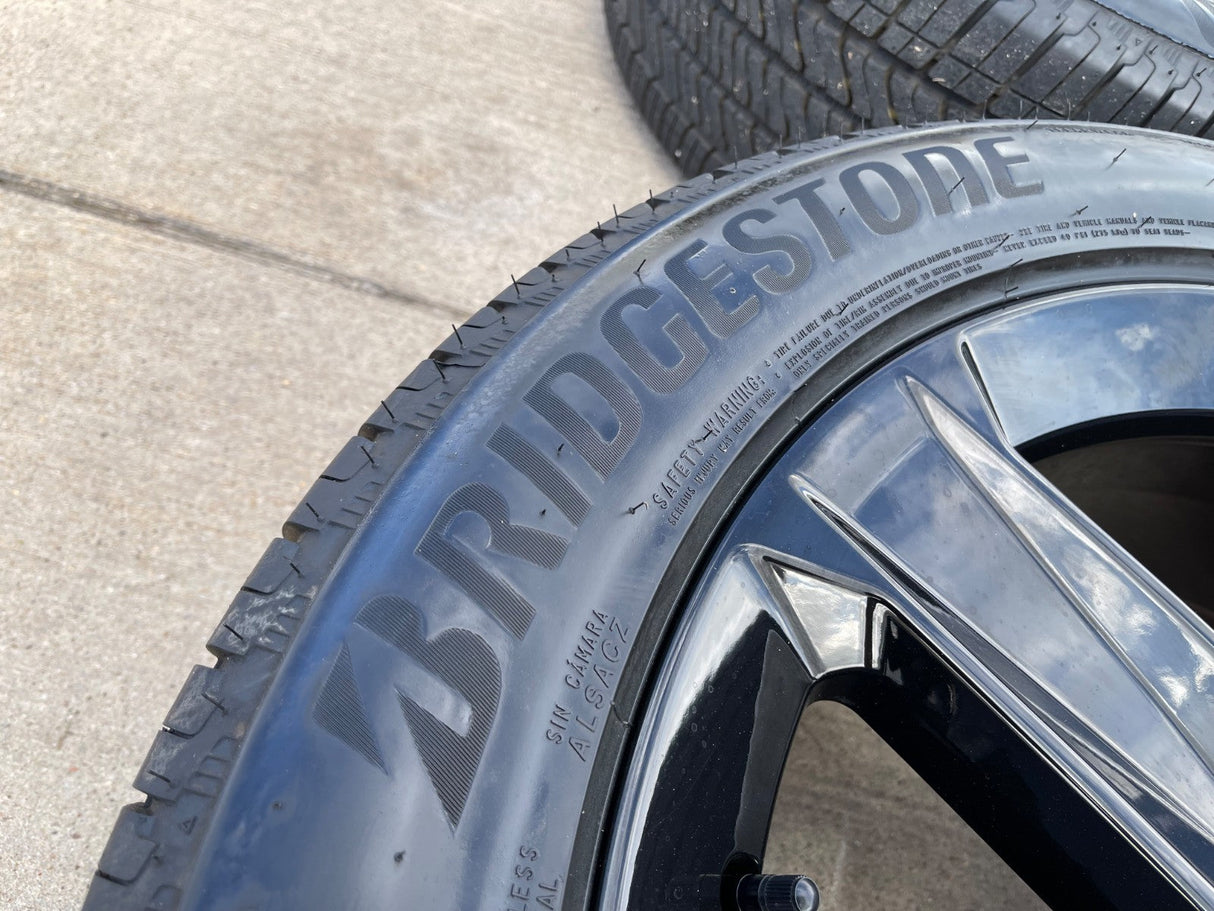 22" Ford F-150 LOBO OEM rims wheels Expedition 2025 2026 2027 NEW Texas Truck Tire