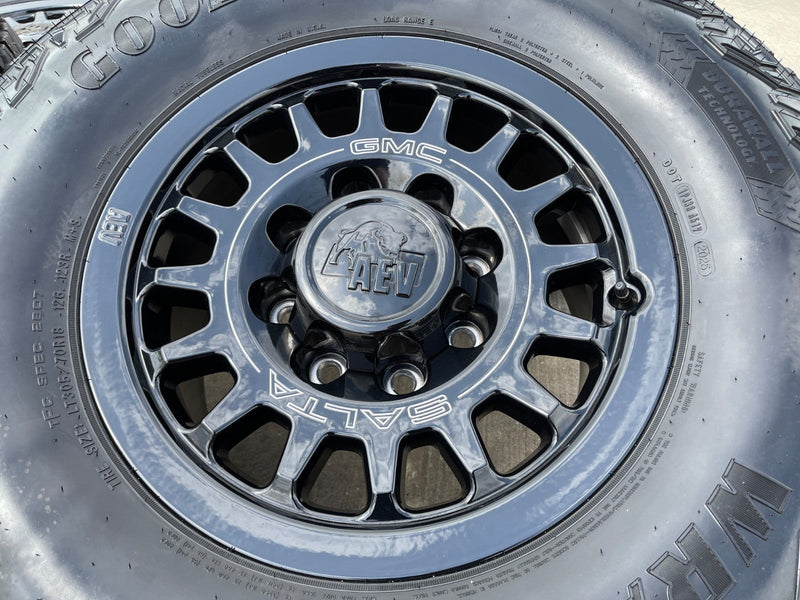 18" AEV SALTA GMC Sierra AT4X Chevy Trail Boss 2500 OEM wheels rims GOODYEAR 35" Texas Truck Tire