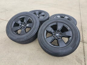 18" Chevy Colorado REDLINE OEM wheels rims 5747 5818 tires 2019 2020 2021 2022 Texas Truck Tire