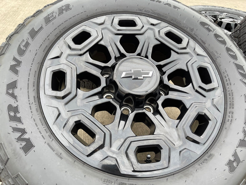 20" Chevy Silverado Trail Boss GMC AT4 2500 OEM 5946 wheels rims 2024 2025 2026 Texas Truck Tire
