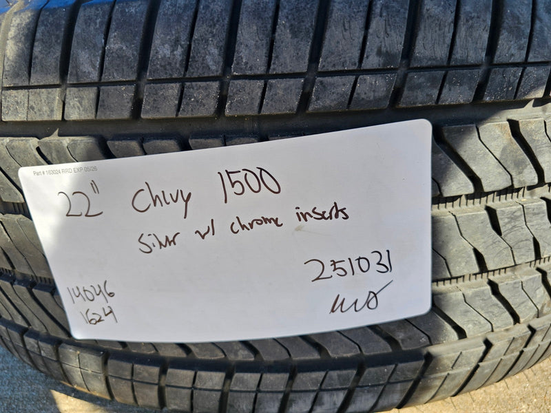 22" Chevy Tahoe RST Premier OEM wheels rims 14046 96951 Silverado Suburban Texas Truck Tire